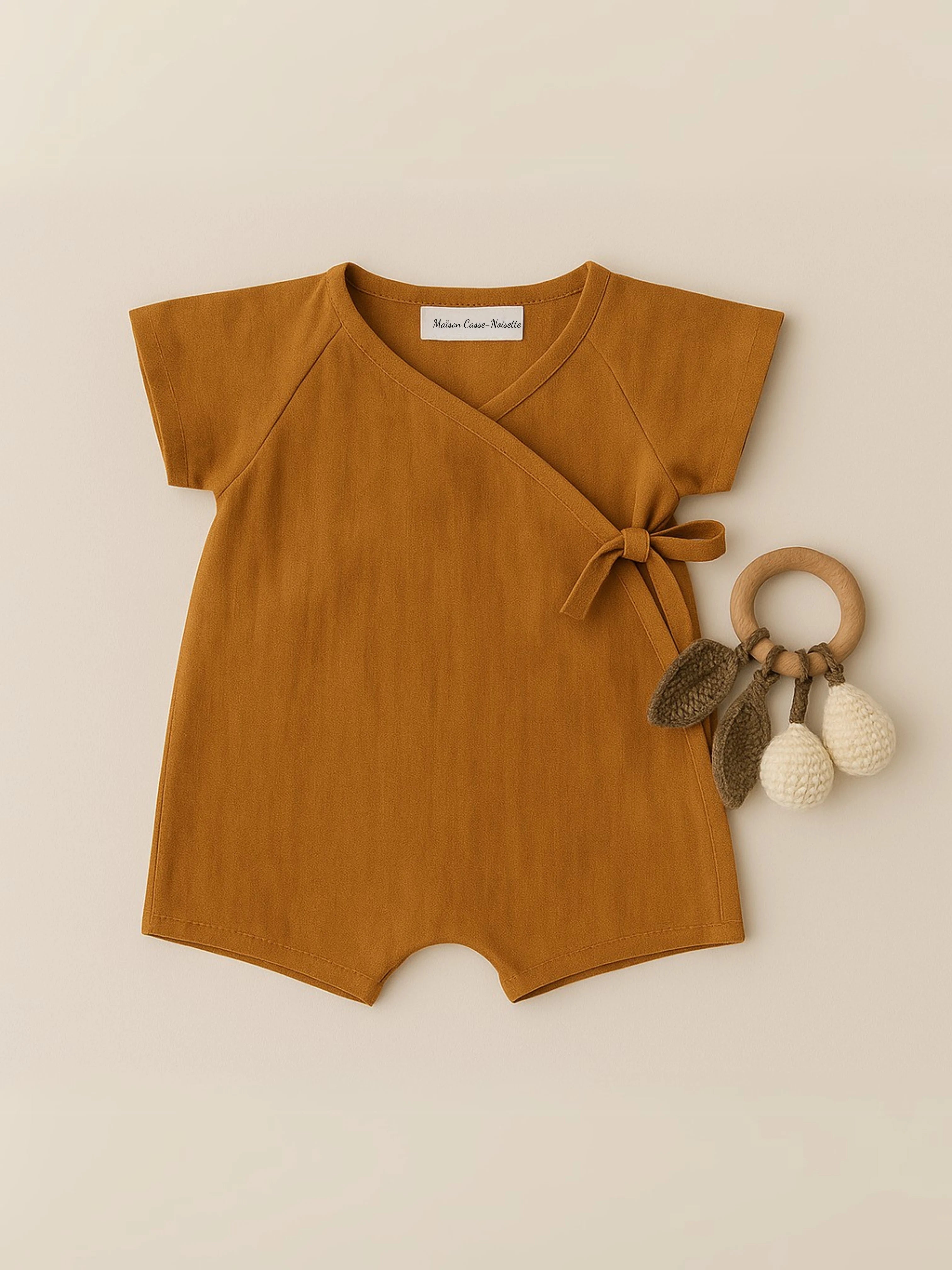 Sasha - Sa barboteuse style kimono pour un habillage facile et un confort maximal