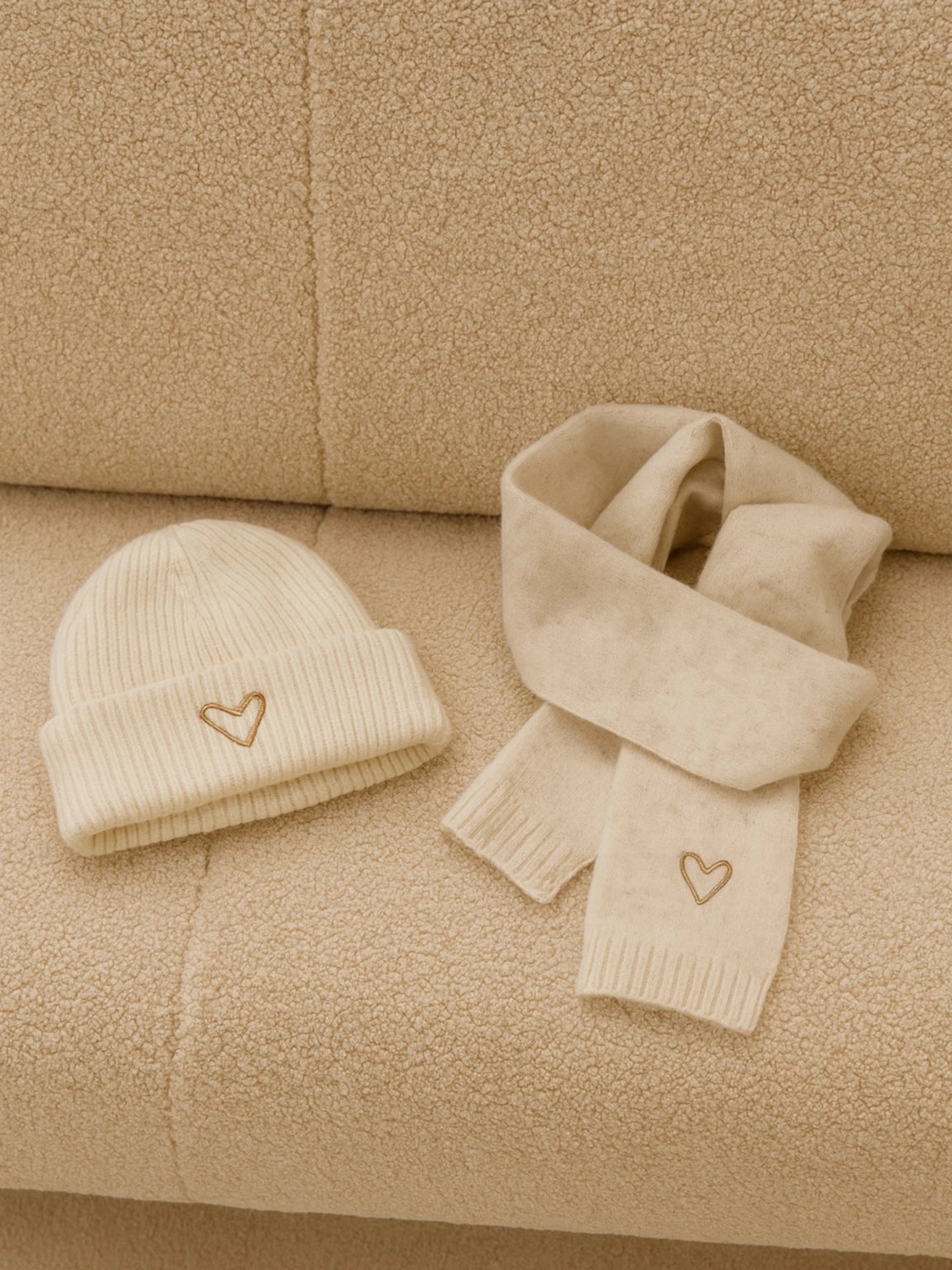 Baby knitted hat & scarf – Embroidered heart
