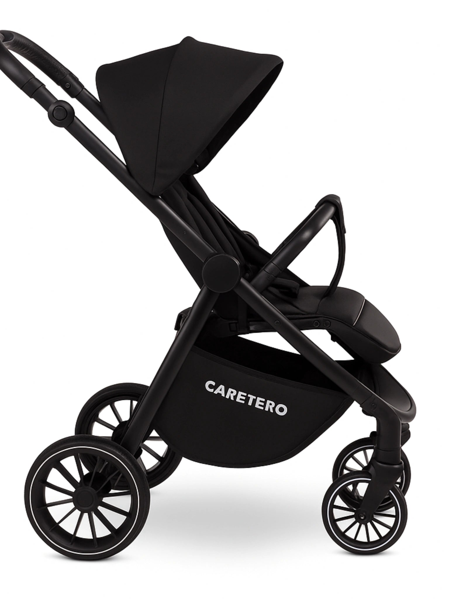 Poussette citadine noire Caretero légère et compacte