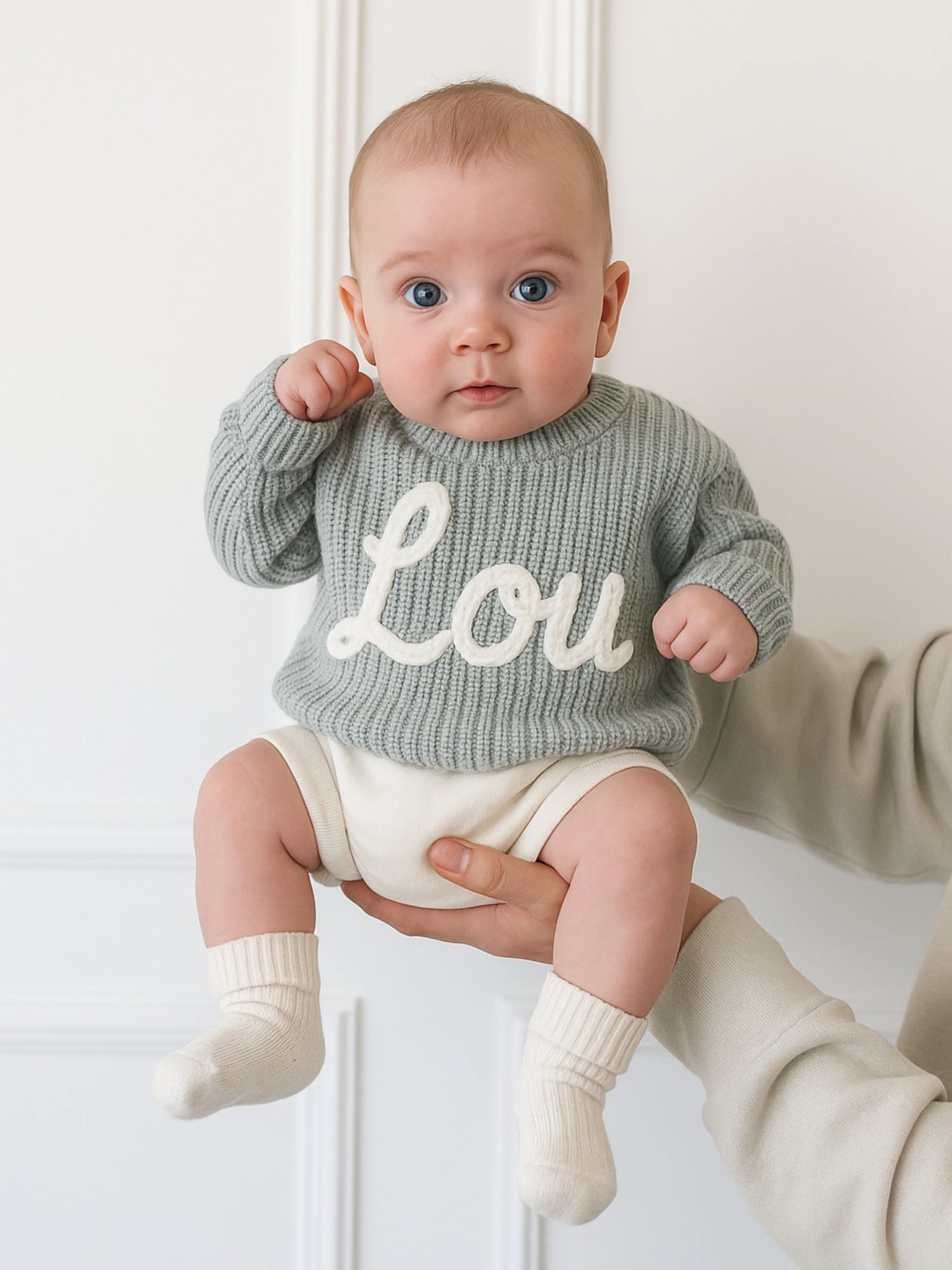 Cadeau Unique & Tricot Fait Main - Le Pull Personnalisé avec le Prénom de Votre Bébé