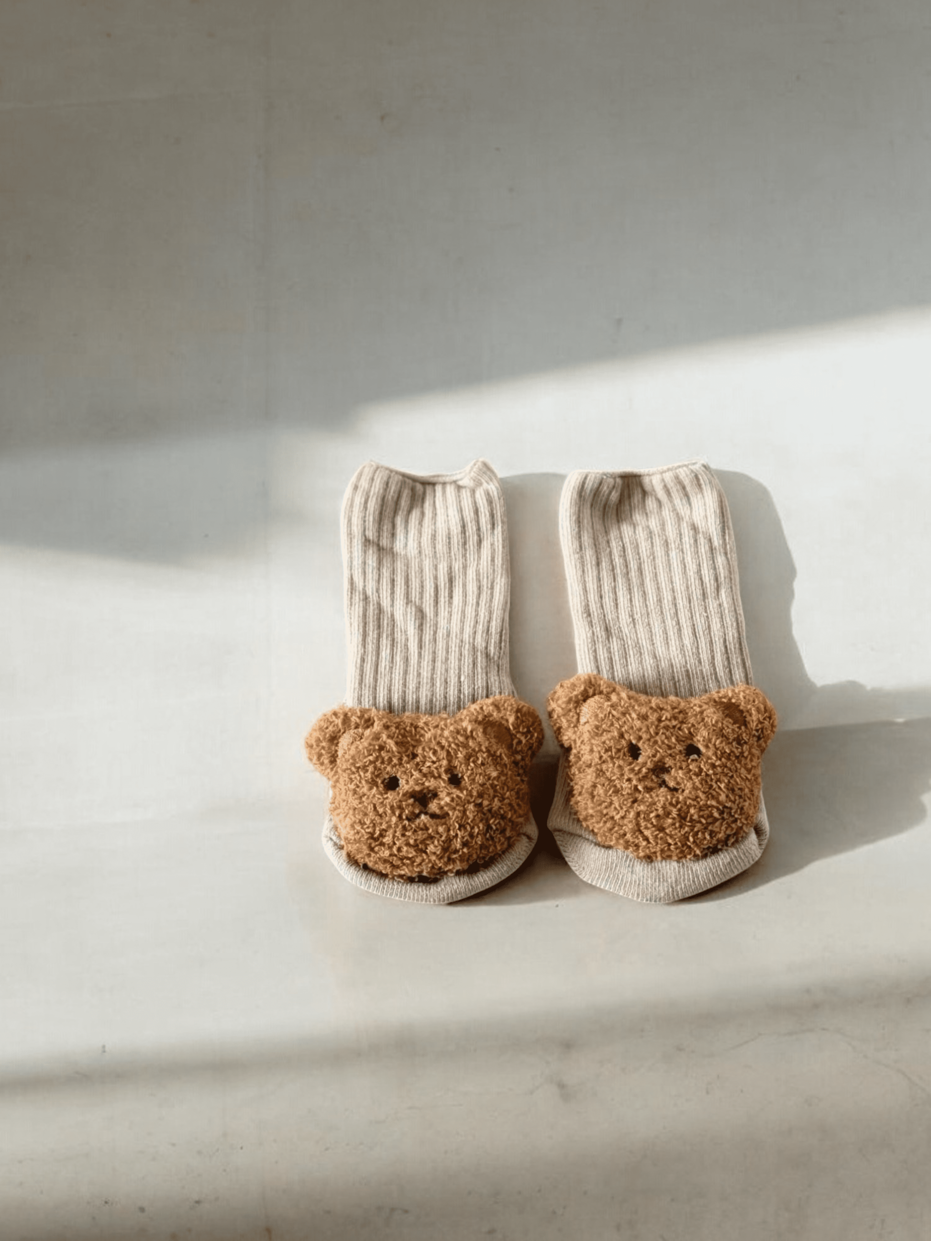 Louison - Ses chaussons oursons en coton doux