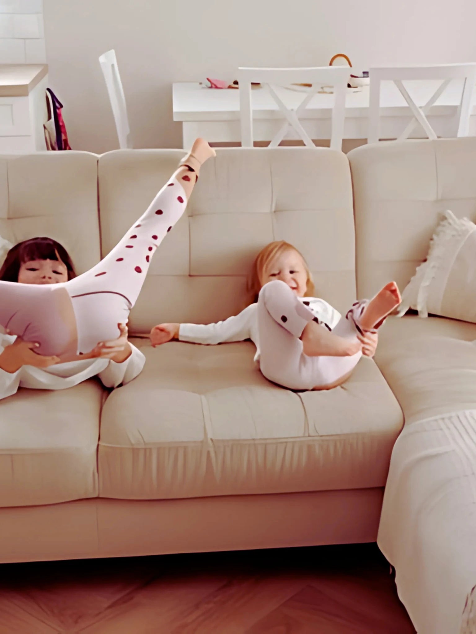 Pastel pink children's leggings with burgundy polka dots (Oeko-Tex® stretch)