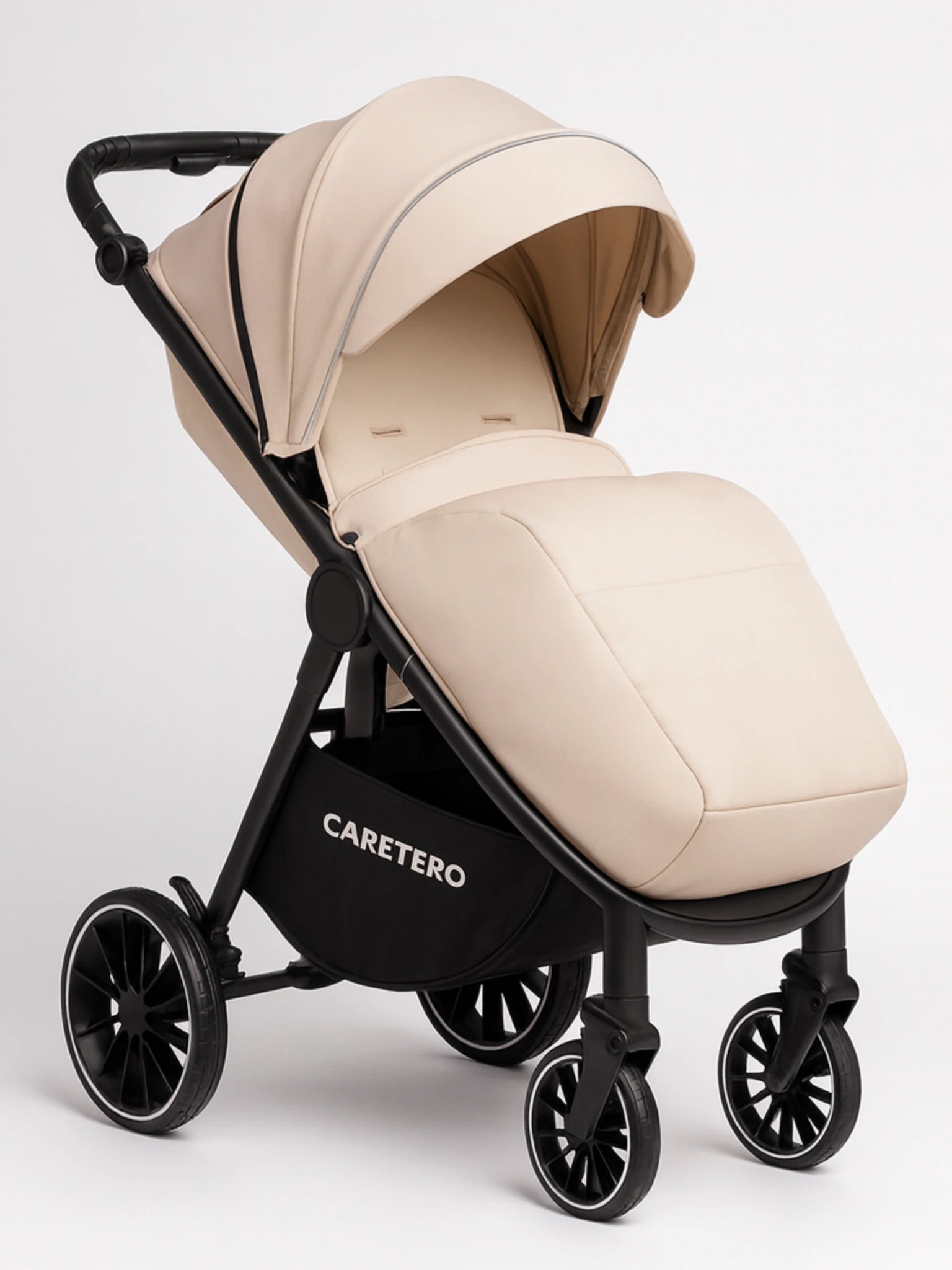 Poussette citadine latte Caretero légère et compacte