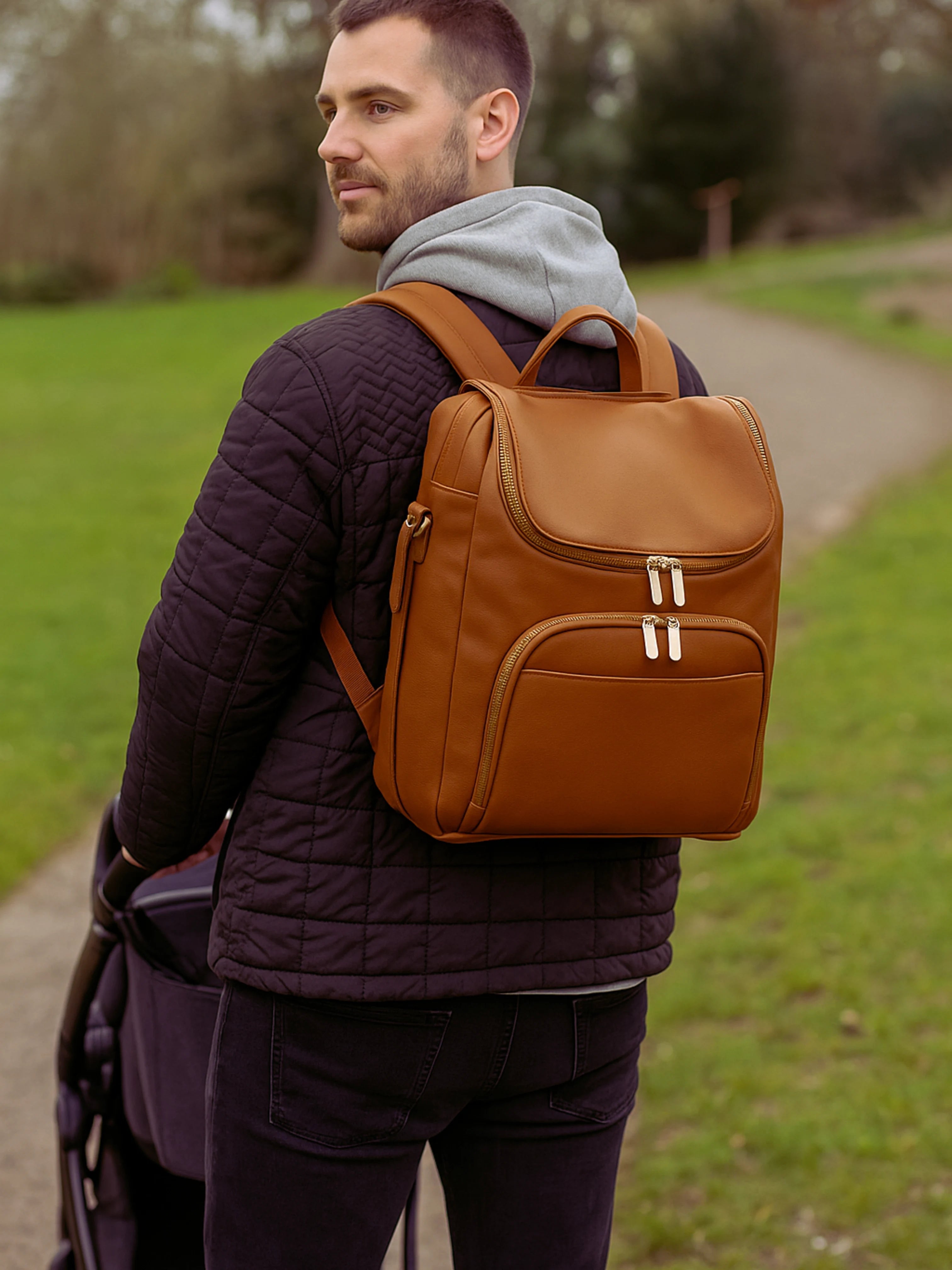 Ultra Organisé & Chic Sans Compromis | Le Sac à Langer Vegan avec Tapis, Pochette & Isotherme Intégré